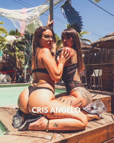 Cover for 'Inside Swinger Club 2025 - ABSO SPA - FRANCE By Kyara Nyx Lexy Karma Davy Karma - Elles Nous Font Rever... - Part 01'